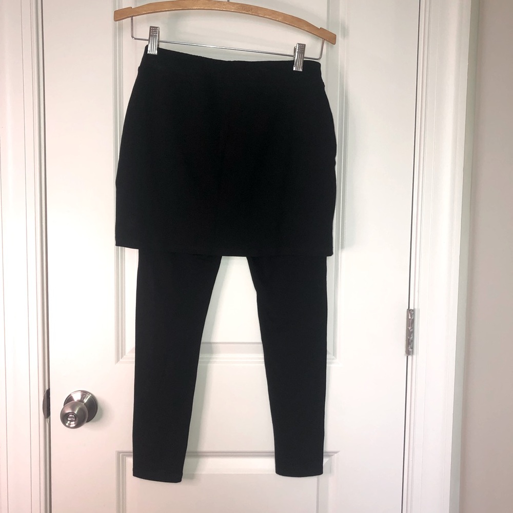 PP/PS all-in-one skirt legging combo.  Like new!